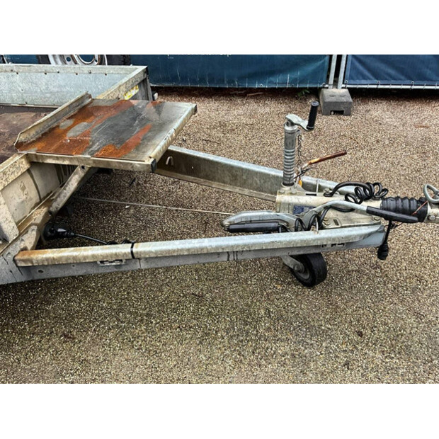 2019 إيفور ويليامز GP-43757345