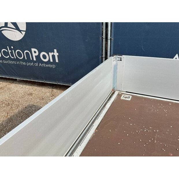 NIEWIADOW OTHERS-43757436