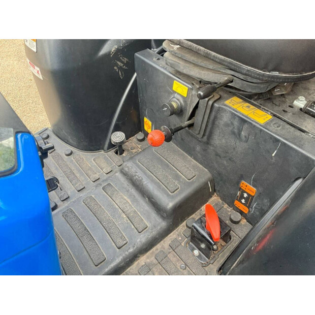 2021 Solis S26-43757627