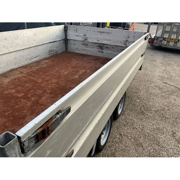 2011 Henra PL2-43757715