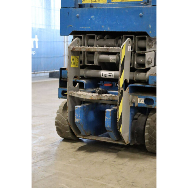 2014 Genie GS1532-43757798