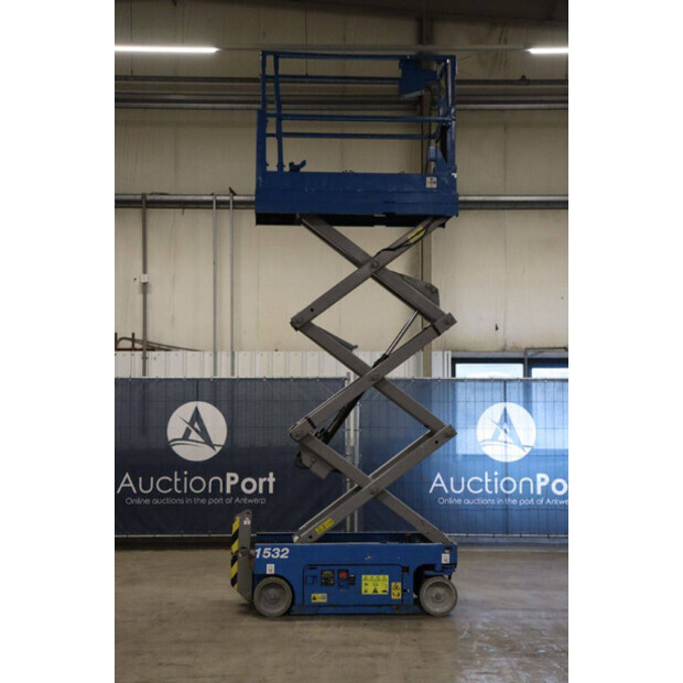 2014 Genie GS1532-43757817