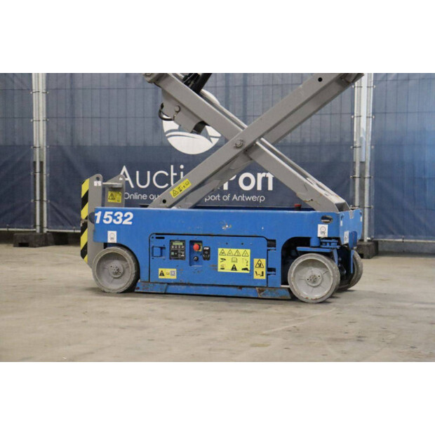 2014 Genie GS1532-43757819