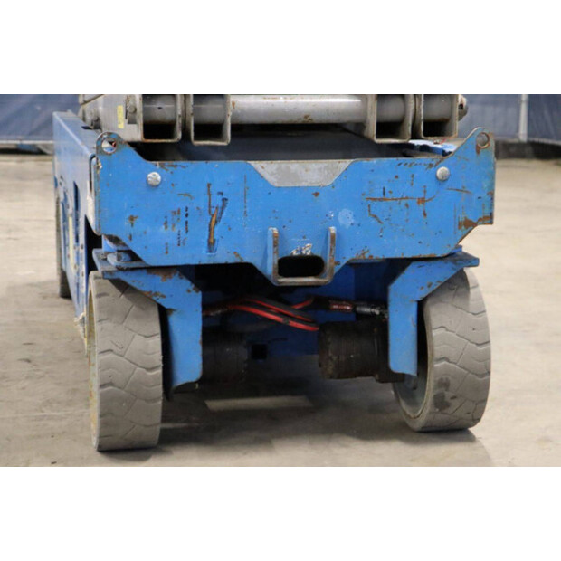 2014 Genie GS-3232-43757910