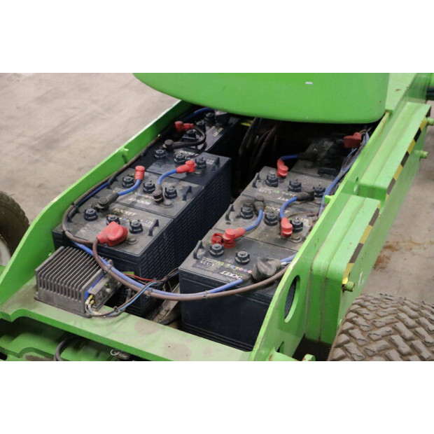 2016 Niftylift HR12NE-43758160