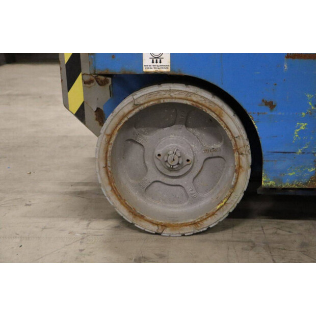 2014 جيني GS-2046-43758360