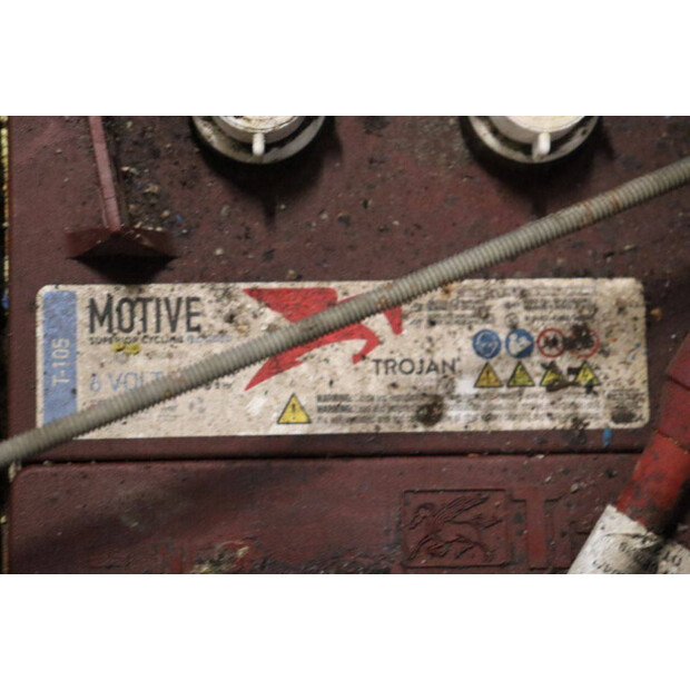 2014 جيني GS-2046-43758366