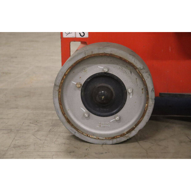 2016 JLG 2646 ES-43758397