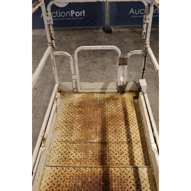 2016 JLG 2646 ES-43758407