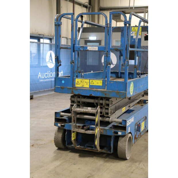 2014 جيني GS-2046-43758510