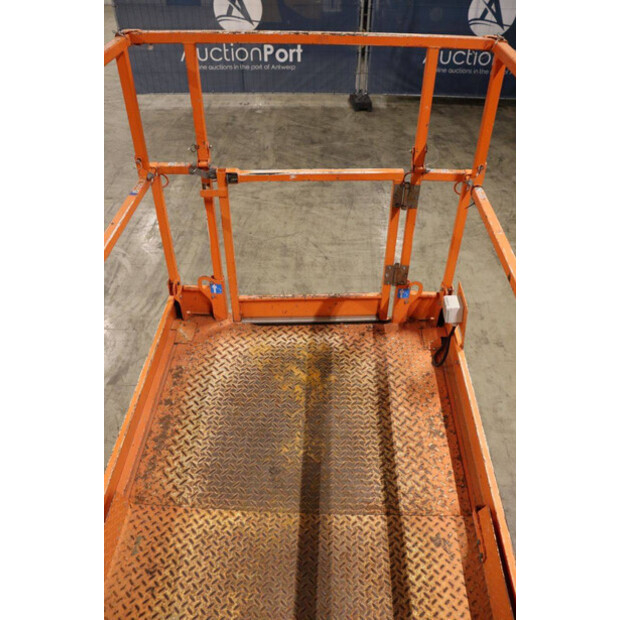 2011 SkyJack SJIII-4626-43758563