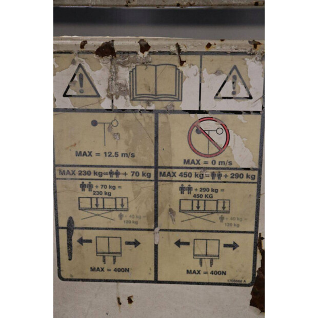 2016 جيه ال جي 2646 ES-43758667