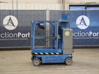 Image for AERIAL LIFTS 2016 Genie GRC-12