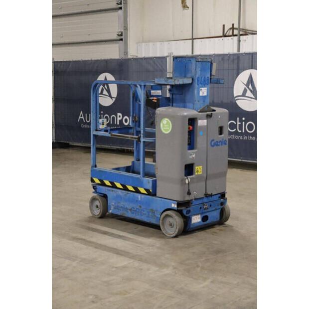 2016 جيني GRC-12-43758748