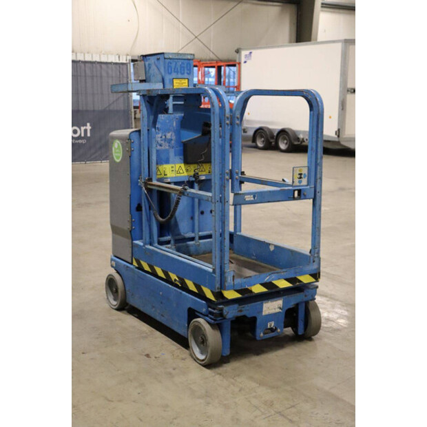 2016 جيني GRC-12-43758751