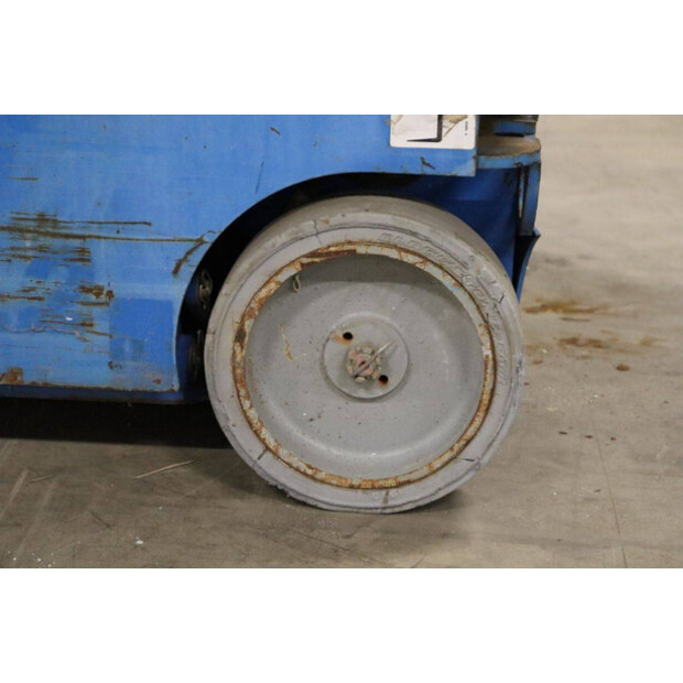 2016 جيني GRC-12-43758758