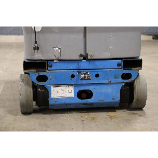 2016 جيني GRC-12-43758761