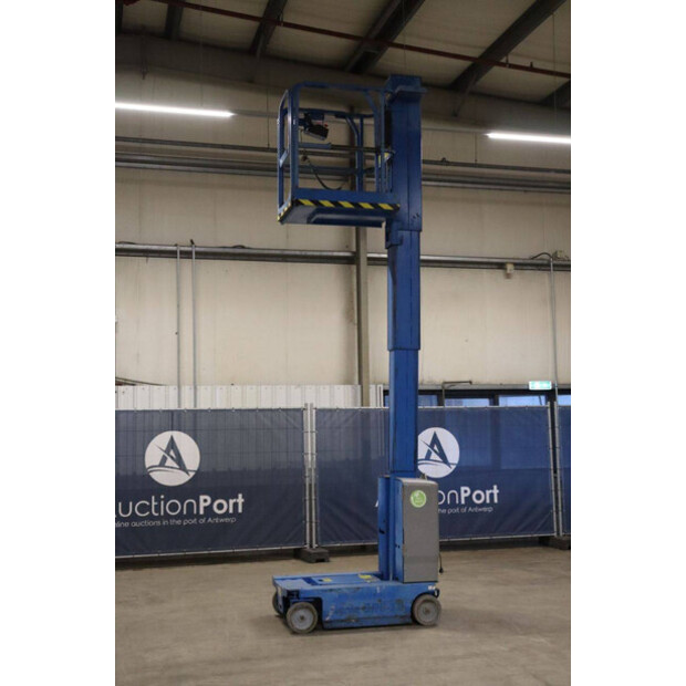 2016 جيني GRC-12-43758777