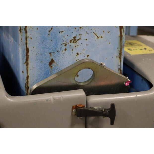 2016 Genie GRC-12-43758800