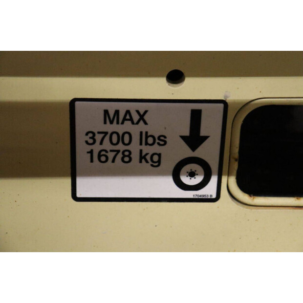 2017 جيه ال جي 4069LE-43758866