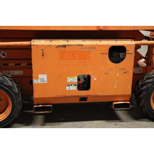 2015 SkyJack SJ6826RT-43758951