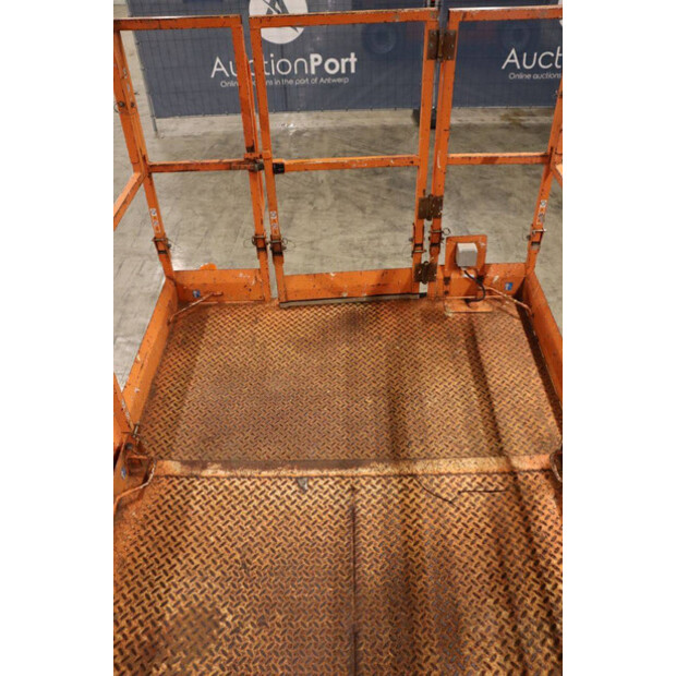 2015 SkyJack SJ6826RT-43758961