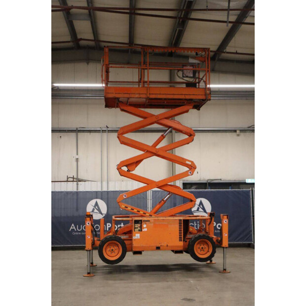 2015 SkyJack SJ6826RT-43758967