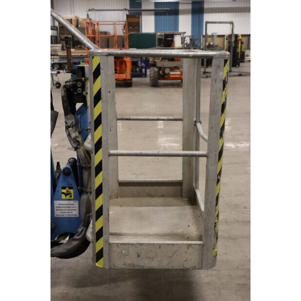 2014 EasyLift R130-43759093