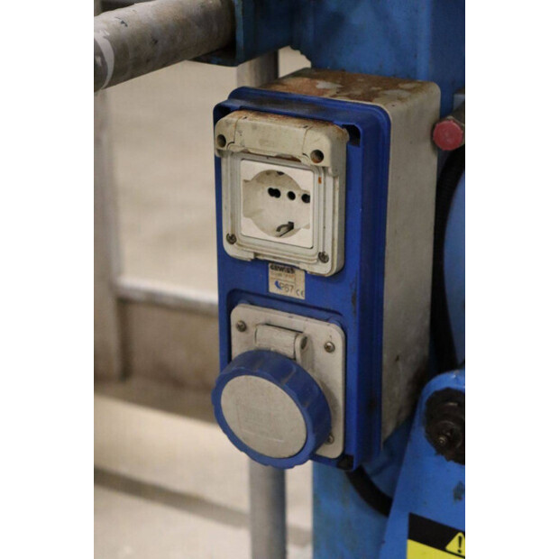 2014 EasyLift R130-43759098