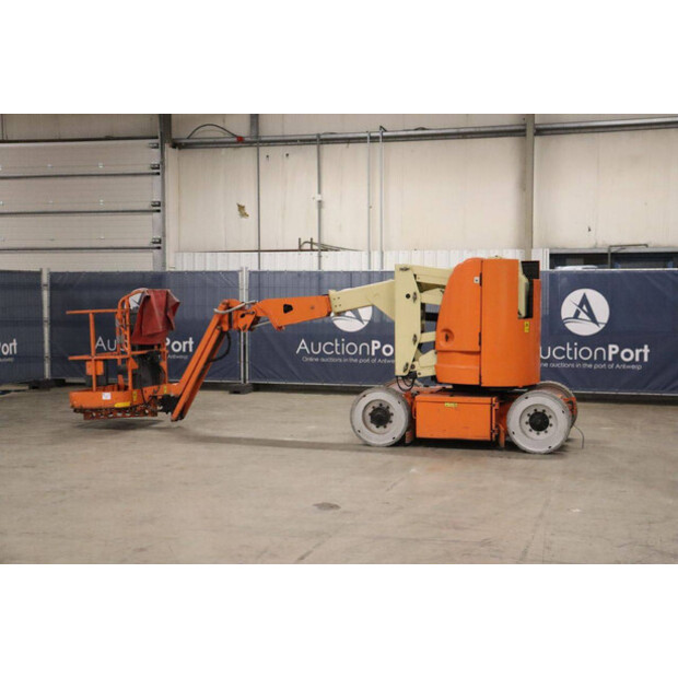 2006 جيه ال جي E300AJP-43759127