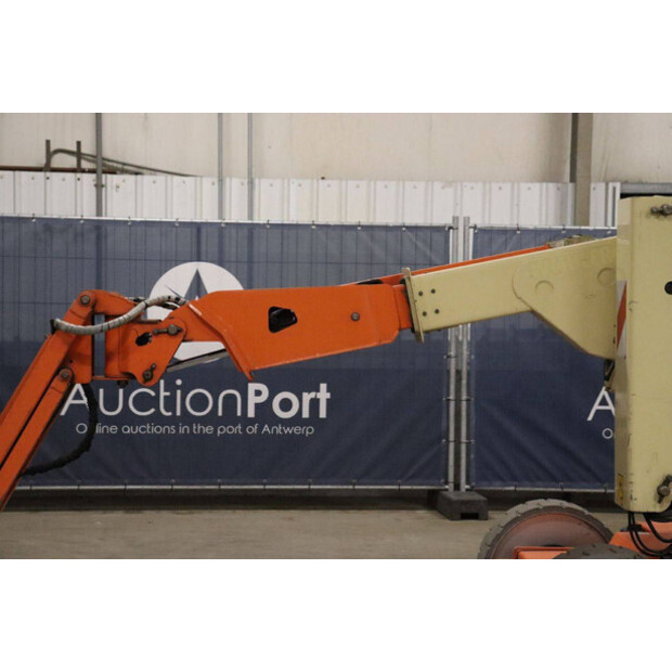 2006 جيه ال جي E300AJP-43759134