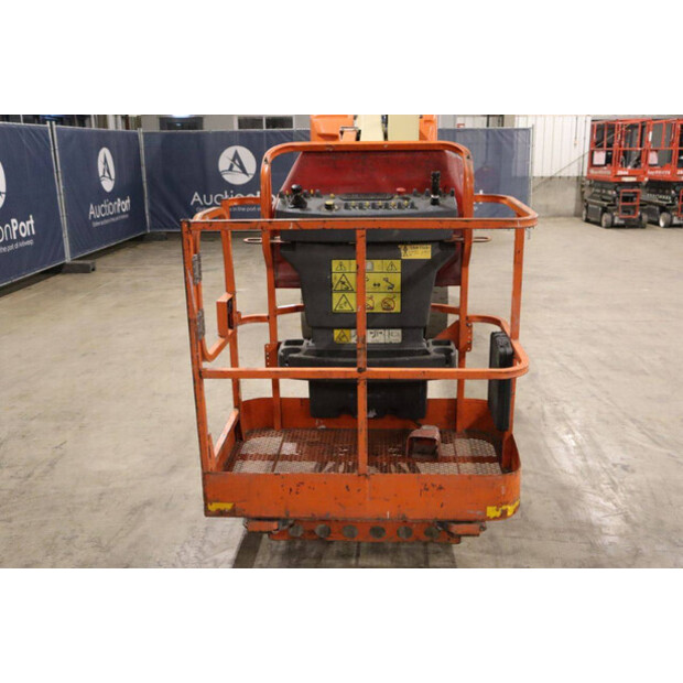 2006 جيه ال جي E300AJP-43759140