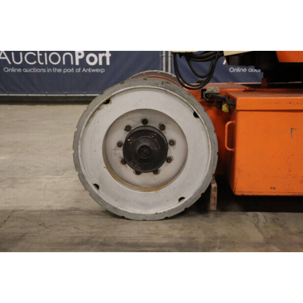 2006 جيه ال جي E300AJP-43759149