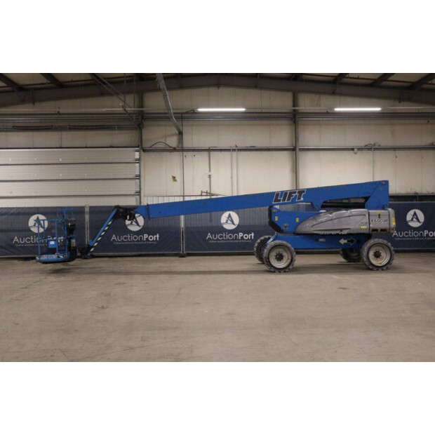 2015 JLG E600JP-43759204