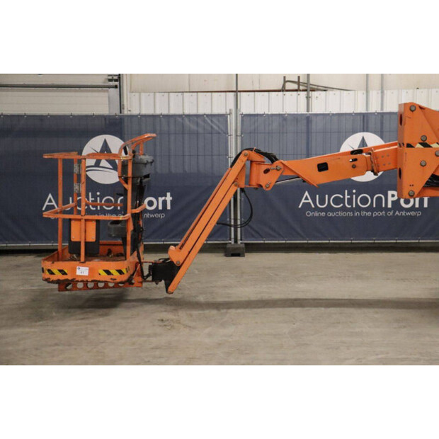 2011 JLG E400AJPN-43759455