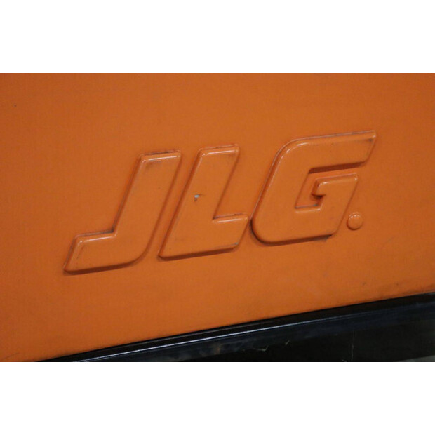 2011 JLG E400AJPN-43759470
