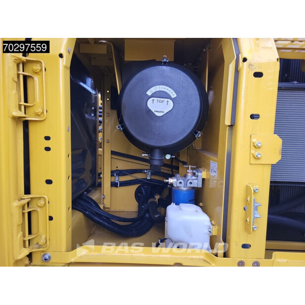 2025 كوماتسو PC210LC-10M0-43759756