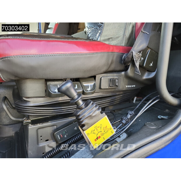 2017 فولفو FMX 450-43760011