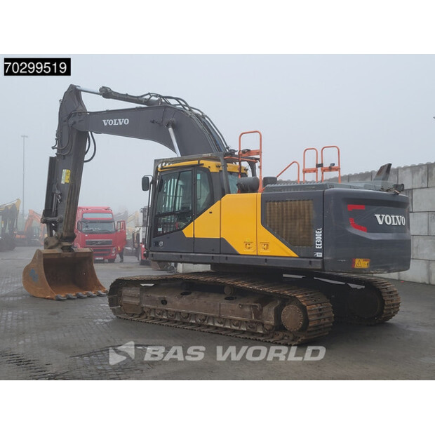 2017 Volvo EC300EL-43760026