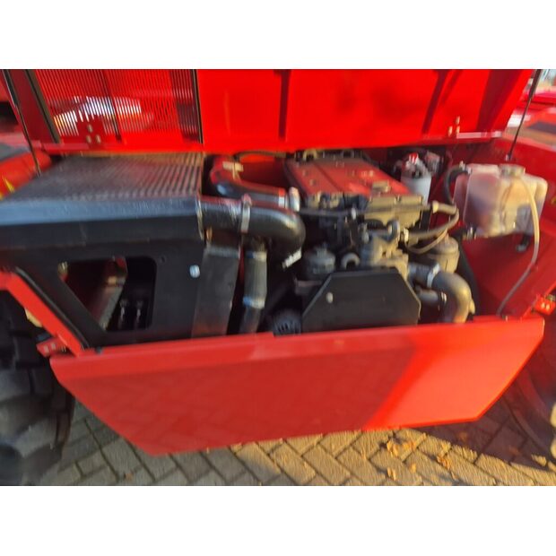 2014 مانيتو MRT 2150 Plus Privilege-43765732