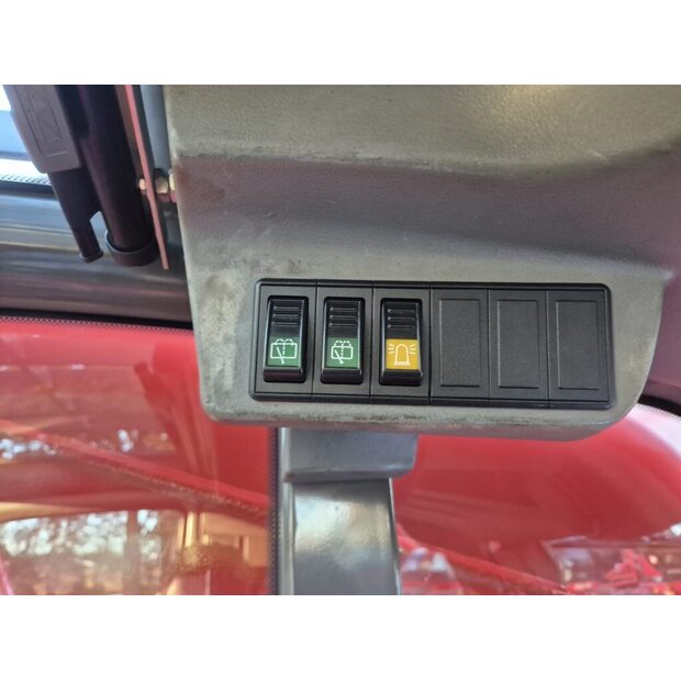 2014 مانيتو MRT 2150 Plus Privilege-43765738