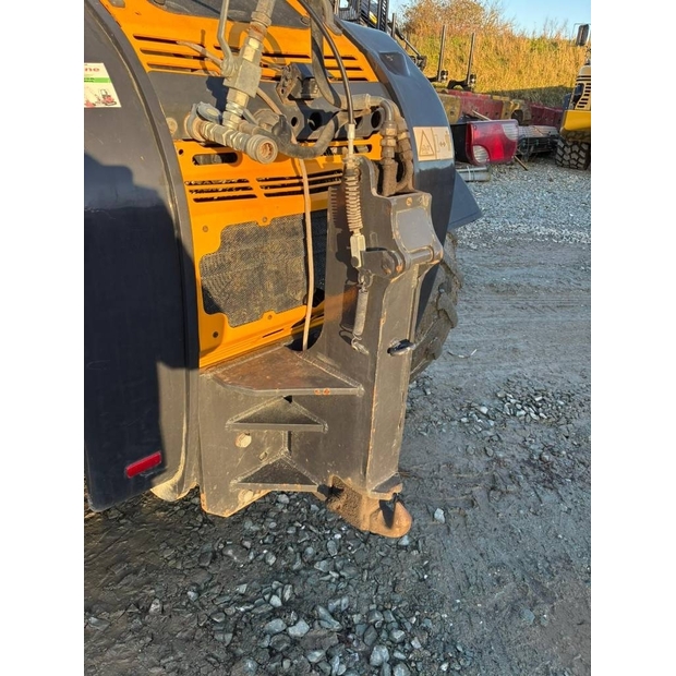 2017 ديتشي-43766087