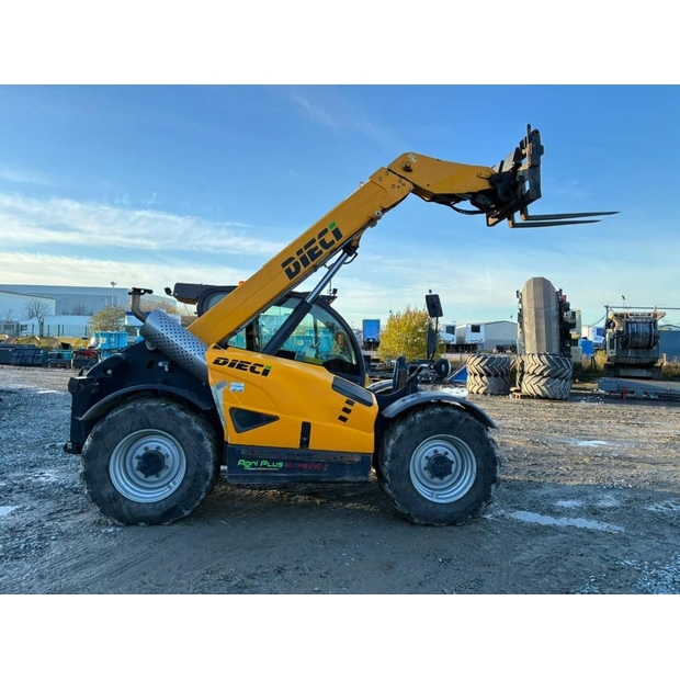 2017 ديتشي-43766091