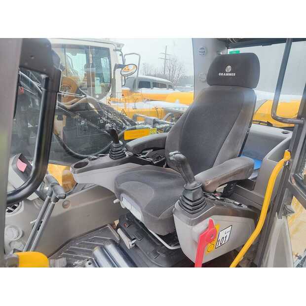 2015 Volvo EC180DL-43768653