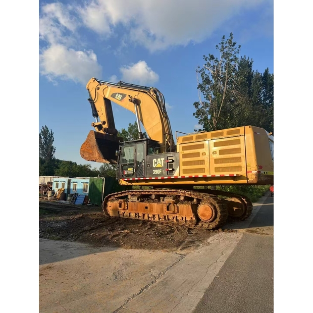 2020 كاتربيلر 390FL-43775097