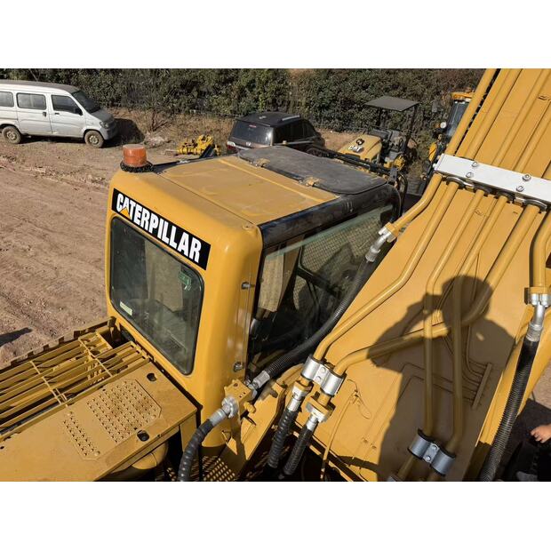 2018 كاتربيلر 330CL-43776026