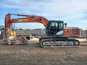 Image for TRACKED EXCAVATORS 2021 Hitachi ZX220LC
