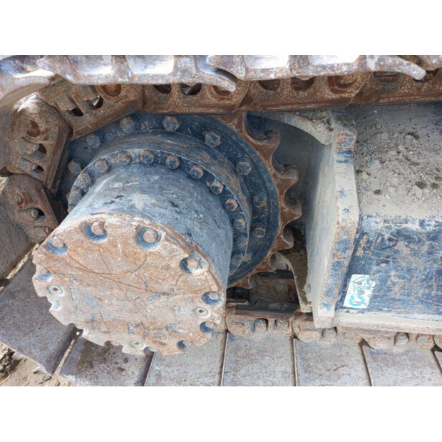 2021 Hitachi ZX220LC-43776521