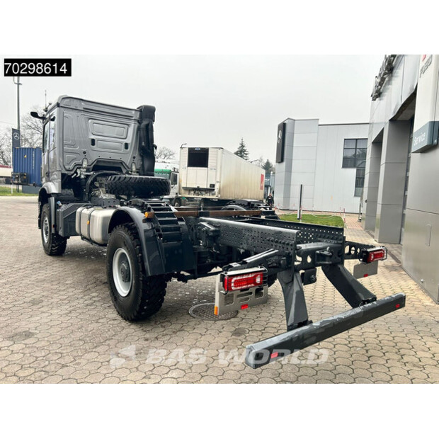 2023 Mercedes-Benz Acrocs 2051-43776621