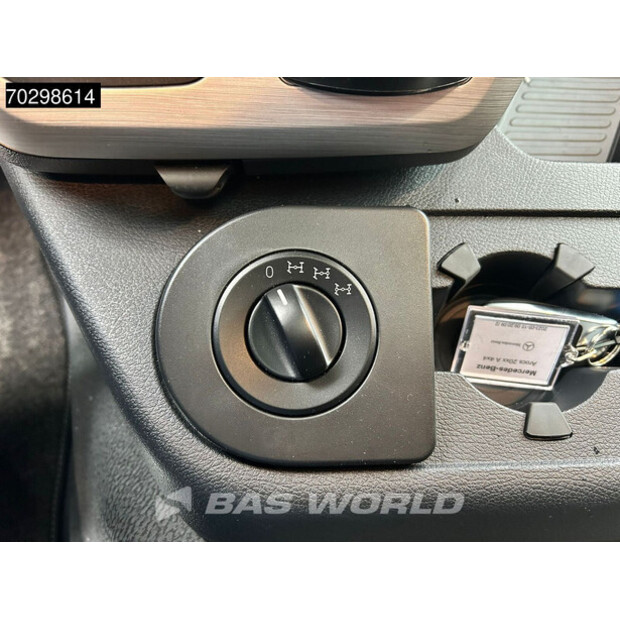 2023 Mercedes-Benz Acrocs 2051-43776659